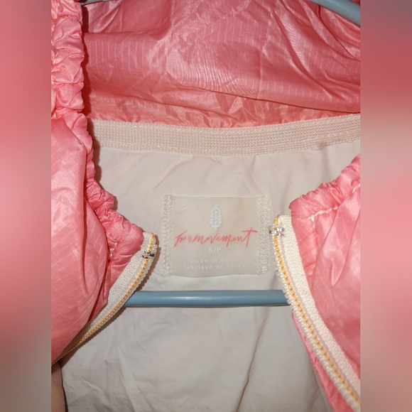 Free People Movement brand Wmns sz small, scrunchy glossy Pippa packable puffer - Picture 7 of 10